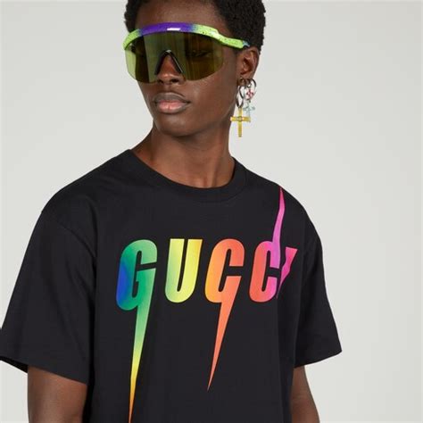 gucci t-shirt with gucci blade print|gucci fw22 t shirt.